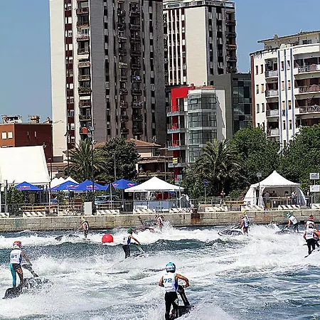 #garibaldi 05 - Old Town Appartement